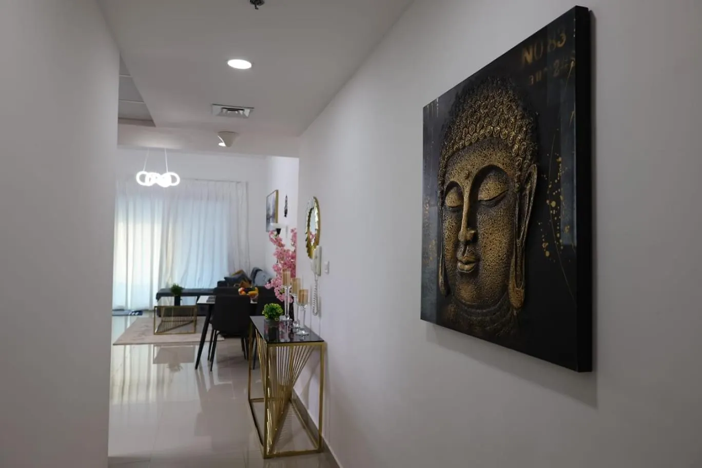 Luxury Brand New 1 Bedroom Apartment Dubai United Arab Emirates