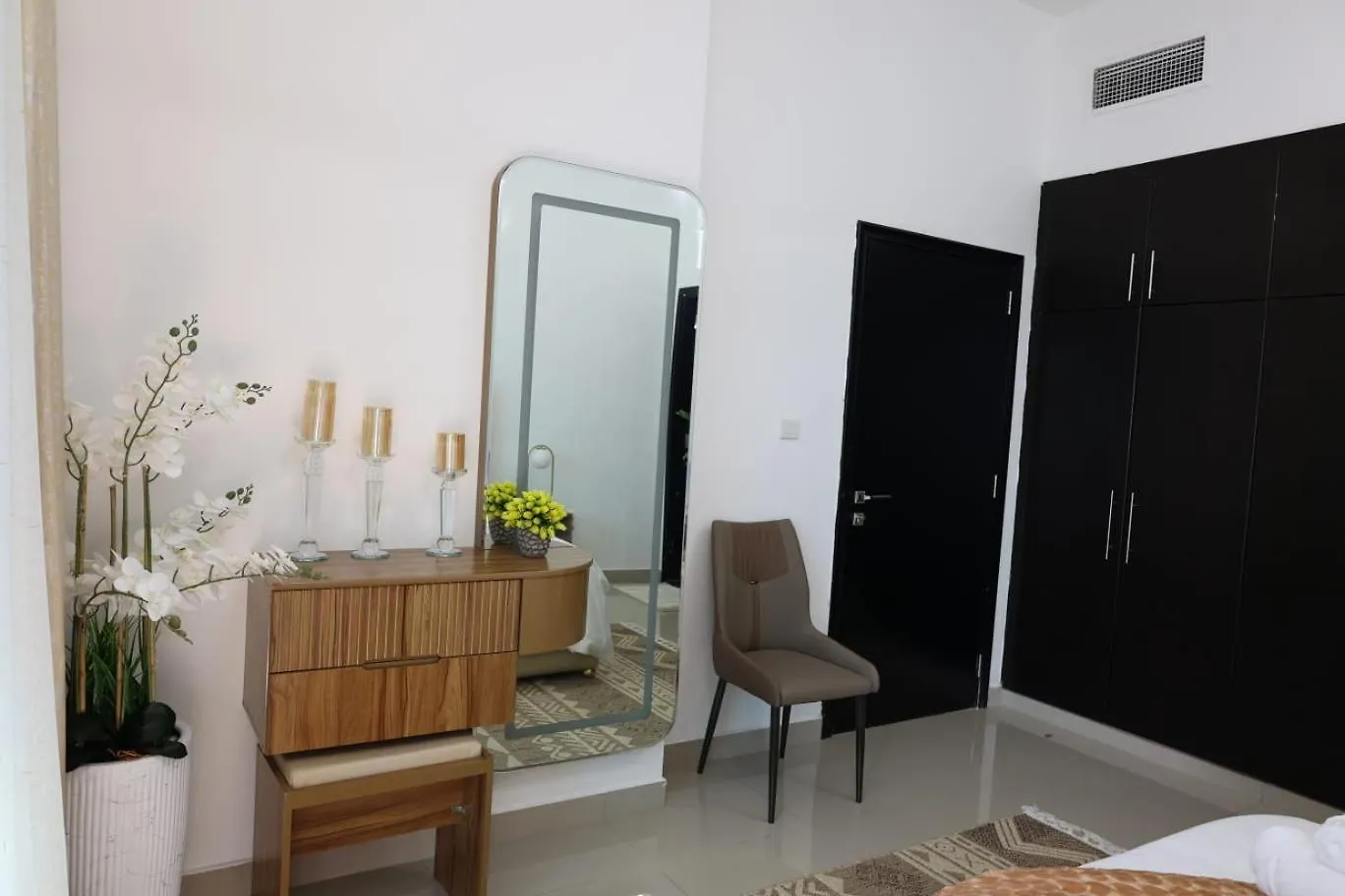 Luxury Brand New 1 Bedroom Apartment 迪拜